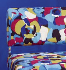 Lucy tissu ameublement lavable  motif floral stylis color  de Casal, pour chaise, fauteuil, canap et coussins, vendu par la rime des matieres, bon plan tissu frais de port offerts