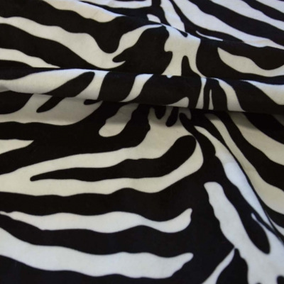 tissus peau de bte Zebra pour fauteuil et rieau, vendu par la rime des matieres
