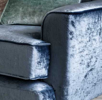 Allure tissu uni doux et chatoyant de Clarke & Ckarke pour chaise fauteuil canap et rideau par la rime des matieres bon plan tissu
