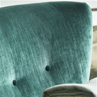 Opra velours satin easyclean anti-tache et lavable de designers guild, pour chaise, fauteuil, canap, coussins et rideaux, vendu par la rime des matieres bon plan tissu et frais de port offerts