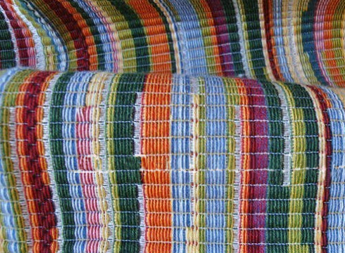 hernani tissu ameublement imprim rayures fantaise  de casal pour chaise, fauteuil et canap par la rime des matieres bon plan tissu