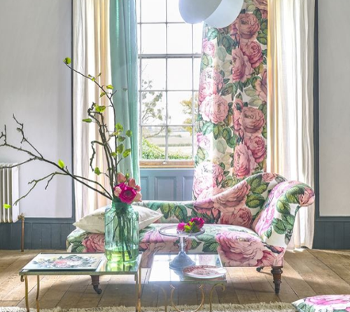 Rose tissu ameublement imprim floral pour rideaux, fauteuil et canap, designers guild john derian vendu par la rime des matieres bon plan tissu