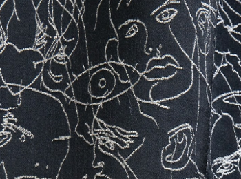 Regard tissu ameublement imprim  de Jean Paul Gaultier pour rideau, fauteuil, canap et coussins,vendu par la rime des matieres
