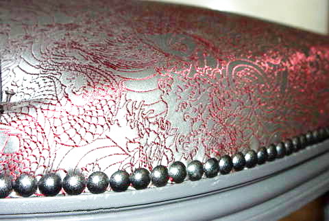 skin tissu  imprim tatouage pour chaise  fauteuil et rideau de jean-Paul Gaultier par la rime des matieres