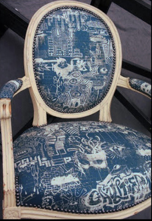 street tissu  imprim lavable pour chaise fauteuil canap et rideau de jean-Paul Gaultier par la rime des matieres