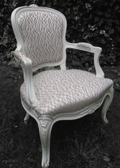 fauteuil louis XV tissu imprim lavable souk lelivre vendu par la rime des matieres