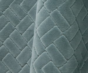 Vallauris tissu ameublement velours de coton de Lelivre, pour fauteuil et canap et rideaux, vendu par la rime des matieres