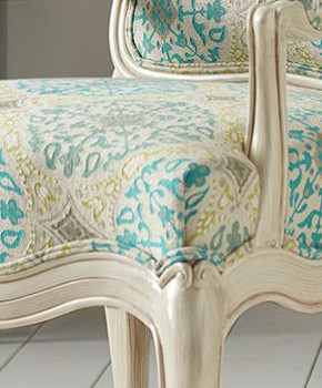 Lamoulade tissu ameublement imprim de Nina Campbell pour chaise fauteuli canap et rideau par la rime des matieres bon plan tissu