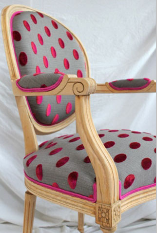 fauteuil medaillon louis xvi tissu beaubourg de Casal