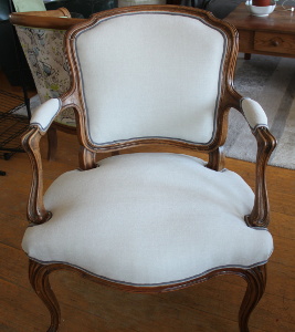 fauteuil louis XV et tissu Boissière de Casal