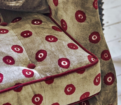 larkin tissu velours motif  pois william yeoward pour designers guild vendu par la rime des matieres bon plan