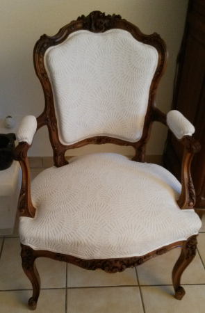 fauteuil cabriolet Louis XV et tissu Natal traité Aquaclean anti taches et lavable de casal vendu par la rime des matieres bon plan tissu
