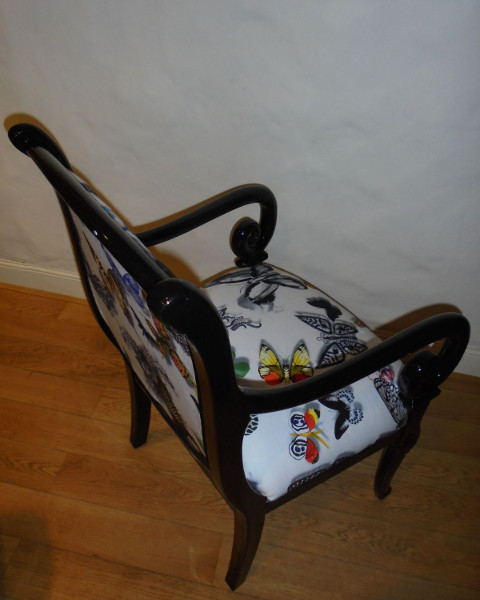 Fauteuil Empire et tissu Butterfly Parade de Christian Lacroix