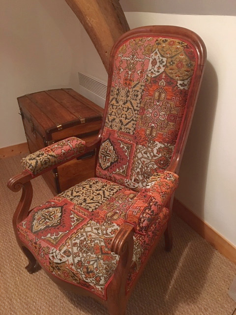 tissu ameublement Kilim de Casal pour fauteuil Voltaire vendu par la rime des matieres