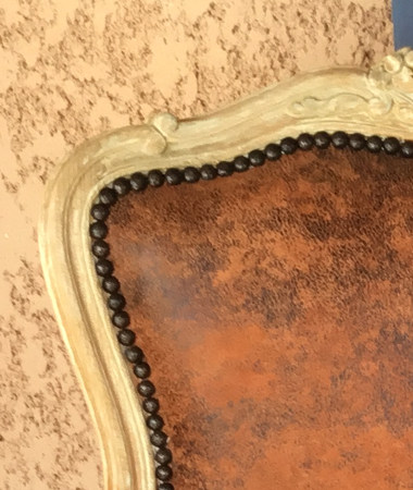 Tissu Imitation Cuir Vieilli lavable et fauteuil cabriolet Louis XV
