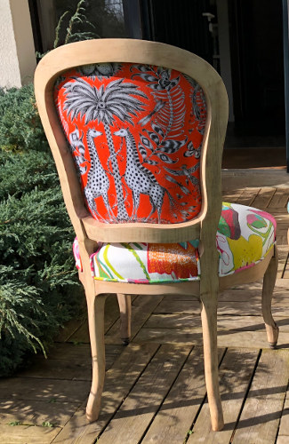 chaise louis philippe et tissu Lotus Oriental de Clarke & Clarke, tissu vendu par la rime des matieres, non plan tissu et frais de port offertsv