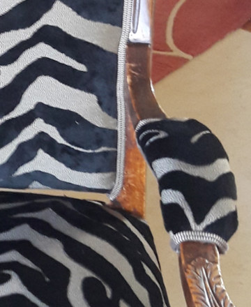 Maputo tissu zbre de Casal, pour fauteuil et canap, vendu par la rime des matieres, bon plan tissu et frais de port offerts