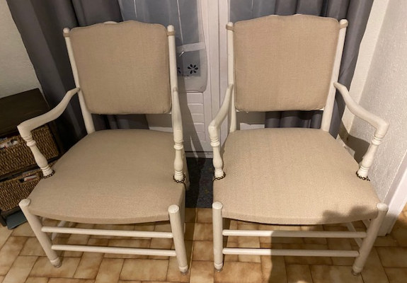 Fauteuils campagnards de style provenal avec tissu Inca, uni anti-tache de Houls, tissu vendu par la rime des matieres, bon plan et frais de port offerts