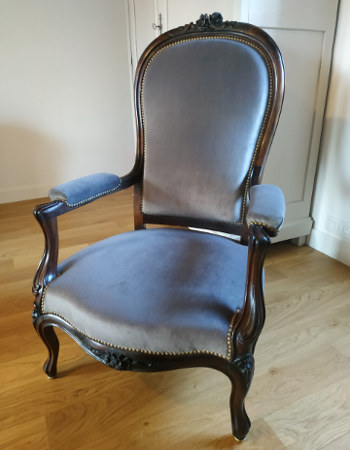 Fauteuil Napolon III et tissu velours Nabab de Lelivre