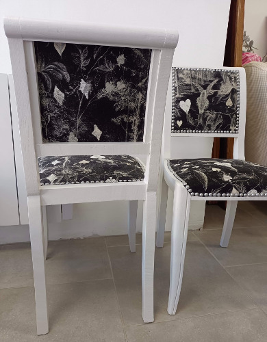 chaises et tissu Tarot de Jean-Paul Gaultier, tissu vendu par la rime des matieres, bn plan tissu ameublement et frais de port offerts