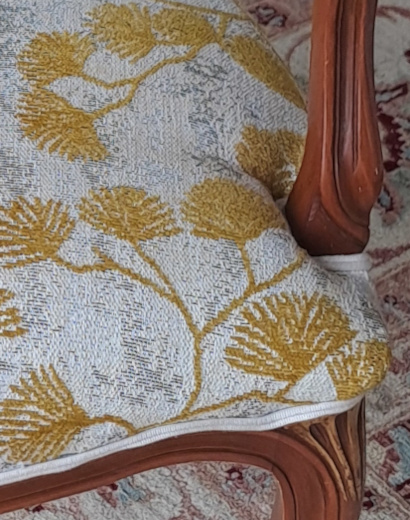 fauteuil cabriolet et tissu CANOAS coloris houblon, trait Aquacelan anti-taches, tissu d'ameublement vendu par la rime des matieres, bon plan tissu et frais de port offerts
