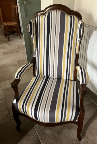 réfection fauteuil voltaire avec kit voltaire mousse haute résilience confort ferme, kit tapissier vendu par la rime des matieres, bon plan et frais de port offerts