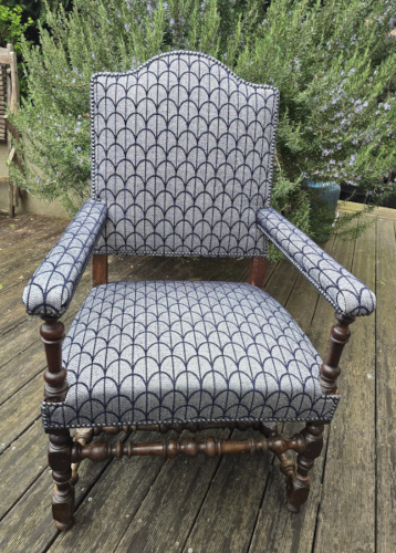 fauteuil et tissu Parure style Art d�co, tissu vendu par la rime des matieres, bon plan tissu et frais de port offerts