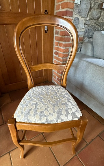 chaise Louis Philippe et tissu SAKURA Motif v�g�tal stylis� velours sur fond tiss�, tissu d'ameublement vendu par la rime des matieres, bon plan tissu et frais de port offerts