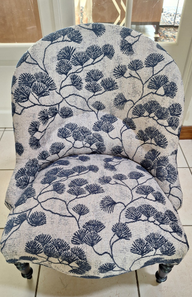 chauffeuse crapaud et tissu Canoas motif v�g�tal japonisant, anti-taches, tissu vendu par la rime des matieres, bon plan tissu et frais de port offerts