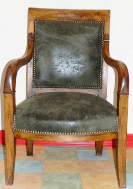 refaire fauteuil empire cuir vieilli la rime des matières