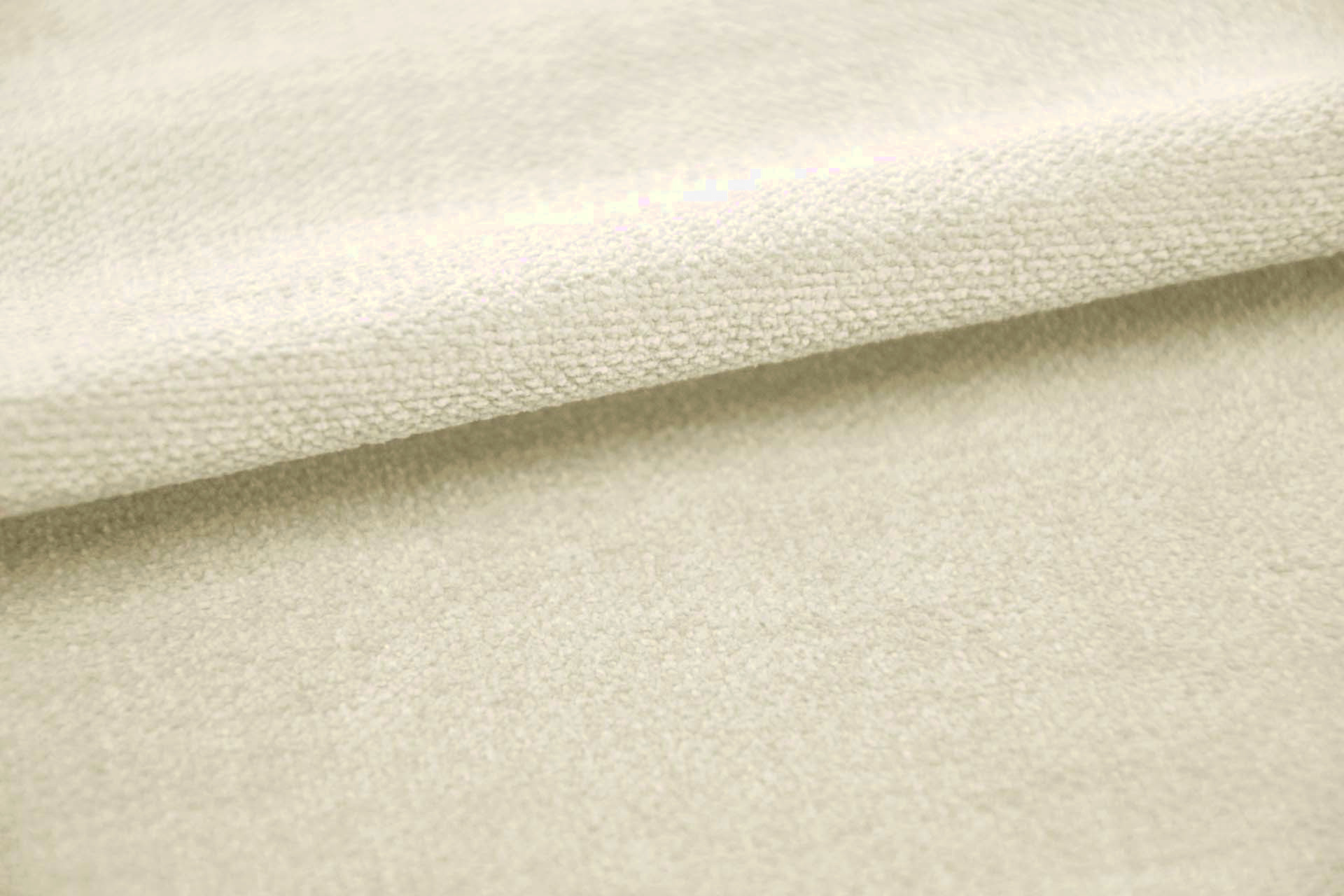 Amara tissu ameublement de Casal,  uni aquaclean, lavable et traité anti-tâche, vendu par la rime des matieres, bon plan tissu et frais de port offerts