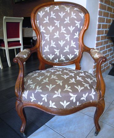 fauteuil louis philippe tissu palette clarke & clarke