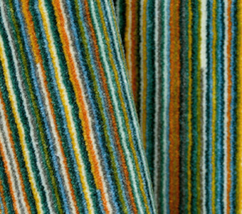 Alvar  tissu ameublement velours milleraies rayures très fines colorées  de Casal, pour chaise, fauteuil, canapé et coussins, vendu par la rime des matieres, bon plan tissu frais de port offerts