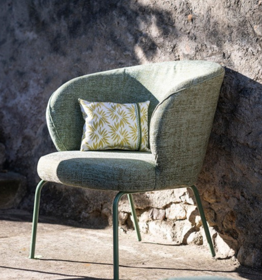 Bali tissu ameublement de Casal, pour intérieur et extérieur, faux uni texturé, non feu et lavable,  pour chaise, fauteuil, canapé, coussins, rideaux, mobilier de jardin et bord de piscine , vendu par la rime des matieres, bon plan tissu et frais de port offerts