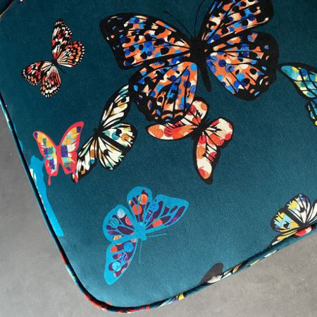 Chrysalide de Casal, motif papillons colorés, souple et doux, pour chaise, fauteuil, canapé, coussins et rideaux, vendu par la rime des matieres, bon plan tissu et frais de port offerts