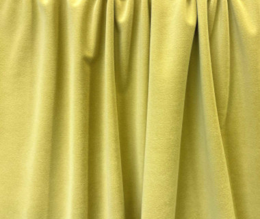 Concorde tissu ameublement de Casal,  velours grande largeur non feu, lavable, doux et résistant,  pour chaise, fauteuil, canapé, coussins, rideaux, vendu par la rime des matieres, bon plan tissu et frais de port offerts
