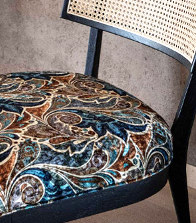 tissu ameublement Firenze velours design  cachemire style Années 70, de Casal, pour chaise, fauteuil, canapé, coussins et rideaux, vendu par la rime des matieres, bon plan tissu et frais de port offerts