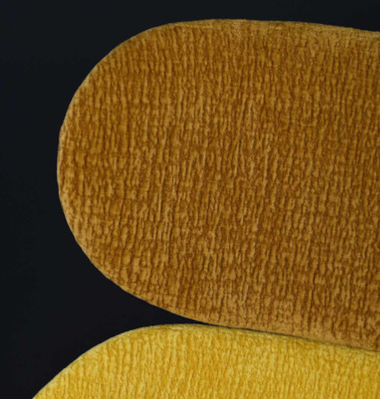 Funky tissu ameublement de Casal, uni texturé élastique,  lavable et très résistant,  pour chaise, fauteuil, canapé, coussins,  vendu par la rime des matieres, bon plan tissu et frais de port offerts