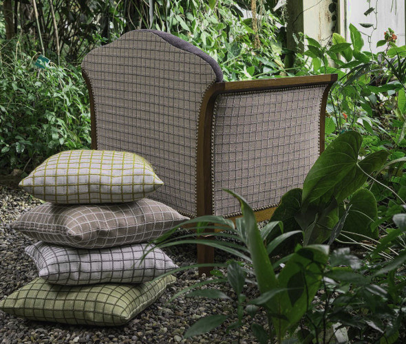 Garbo tissu ameublent motif quadrillage bicolore  de Casal,  pour chaise, fauteuil, canapé, coussins et rideaux, vendu par la rime des matieres, bon plan tissu et frais de port offerts