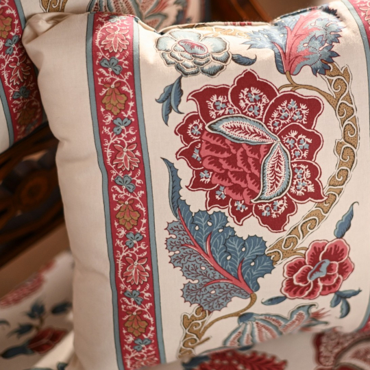 Gondelour tissu ameublement lavable design floral végétal  imaginaire, de Casal, pour chaise, fauteuil, canapé, coussins et rideaux, vendu par la rime des matieres, bon plan tissu frais de port offerts