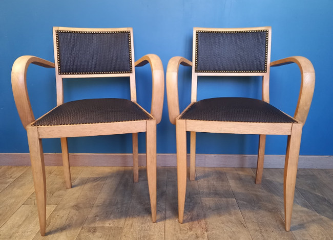 Kavalan imitation cuir original et souple, de Casal, pour chaise, fauteuil, canapé et coussins, vendu par la rime des matieres, bon plan tissu frais de port offerts