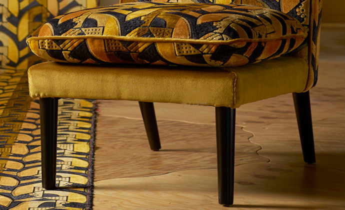 Fauteuil tissu ameublement Lempicka Nuit velours motif graphique Art Déco  de Casal, pour chaise, fauteuil, canapé et coussins, vendu par la rime des matieres, bon plan tissu frais de port offerts