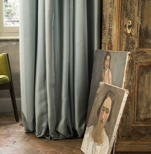 rideau tissu ameublement Sillage satin rayé mat et brillant de Casal, grande largeur et non feu pour chaise, fauteuil et canapé, rideau et coussin, vendu par la rime des matieres, bon plan tissu et frais de port offerts