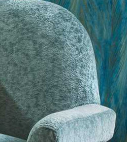 tissu ameublement Vénétie velours texturé souple et très doux de Casal, pour chaise, fauteuil, canapé, coussins et rideaux, vendu par la rime des matieres, bon plan tissu et frais de port offerts