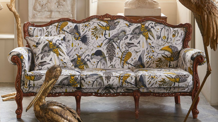 Audubon tissu  imprimé animalier tropical pour chaise, fauteuil, canapé, jeté de lit et rideaux, de Clarke & Clarke, vendu par la rime des matieres, bon plan tissu