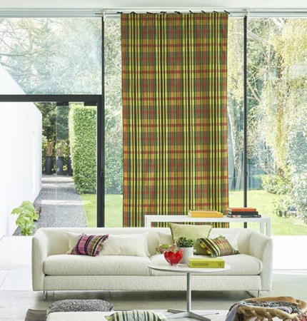 Banarasi tissu ameublement tartan motif carreaux en soie, de Designers Guild, pour rideaux, stores et coussins, vendu par la rime des matieres, bon plan tissu et frais de port offerts, 