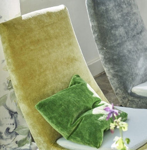 Pavia tissu ameublement velours glamour somptueux, de Designers Guild, pour chaise, fauteuil, canapé et coussins, vendu par la rime des matières, bon plan tissu et frais de port offerts