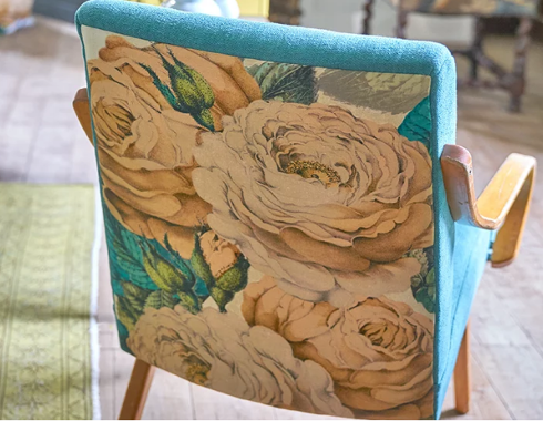 Rose tissu ameublement imprimé floral pour rideaux, fauteuil et canapé, designers guild john derian vendu par la rime des matieres bon plan tissu