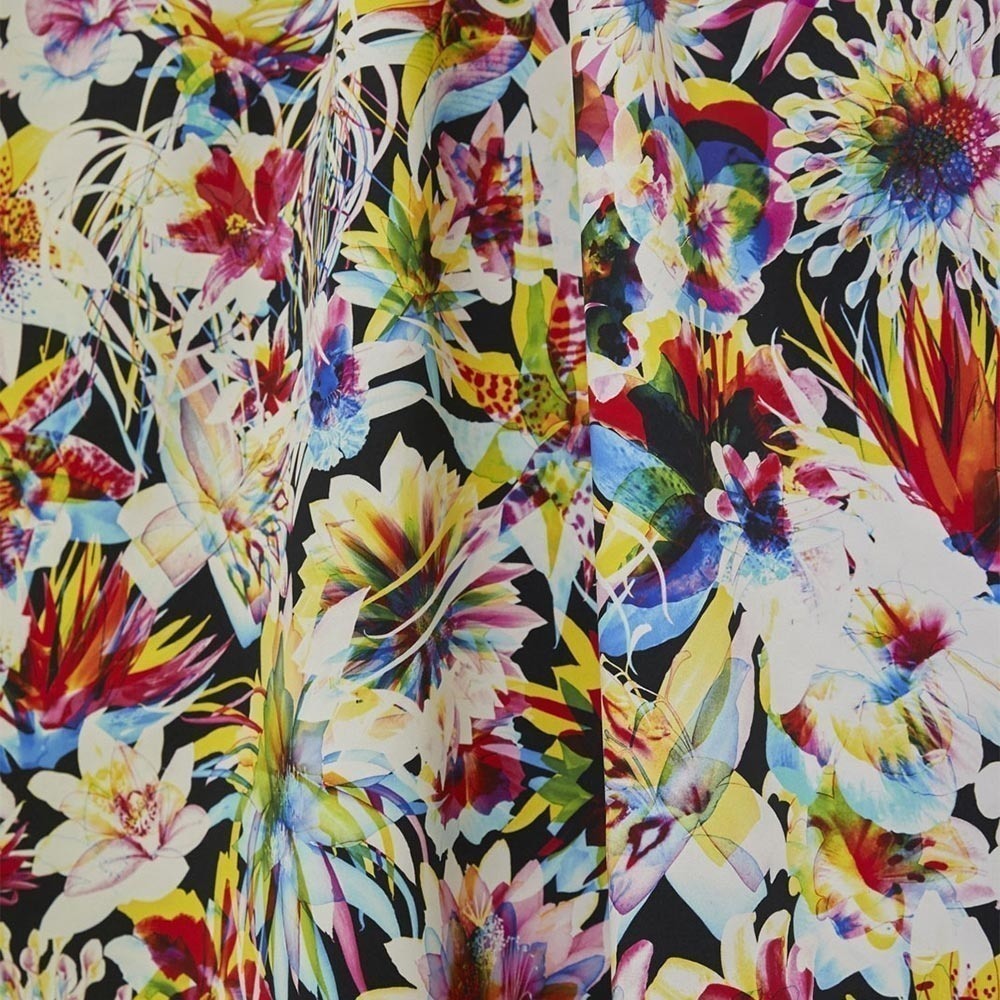 Hawai tissu ameublement lavable  de Jean Paul Gaultier, motif floral tropical luxuriant  pour  rideaux, fauteuil et canapé, vendu par la rime des matieres