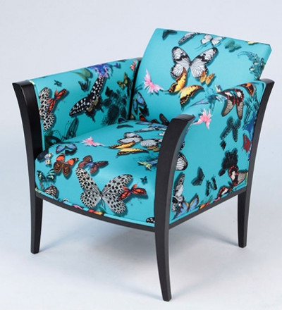 fauteuil tonneau tissu nutterfly parade christian lacroix vendu par la rime des matieres